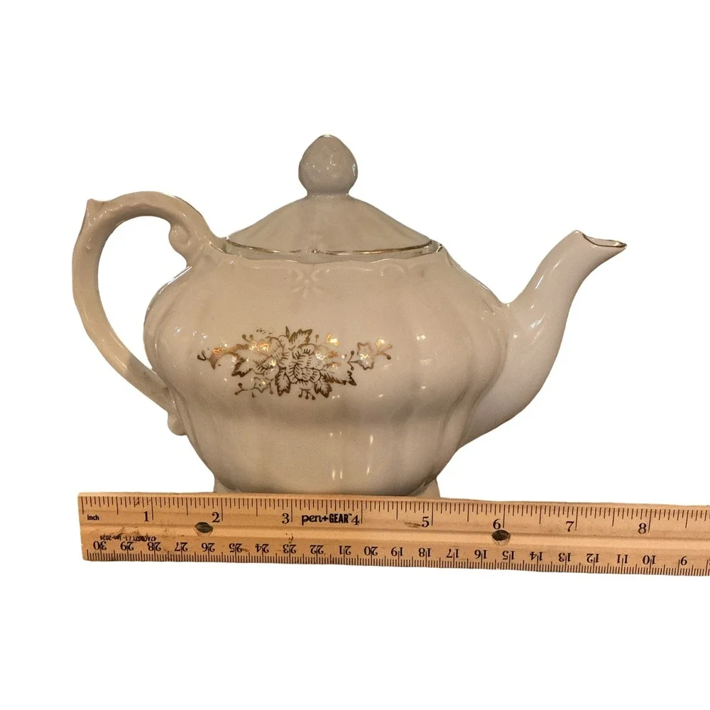 Vintage Musical Ceramic Teapot Pink Rose‎ Gold Floral Scalloped Cream Porcelain